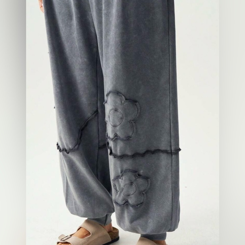Gray Floral Women's Pants - Picture 6 of 9